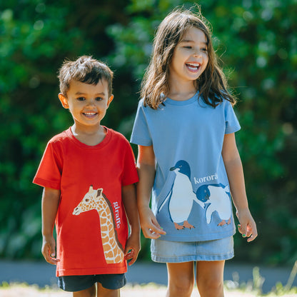 Auckland Zoo Giraffe Kids T-Shirt